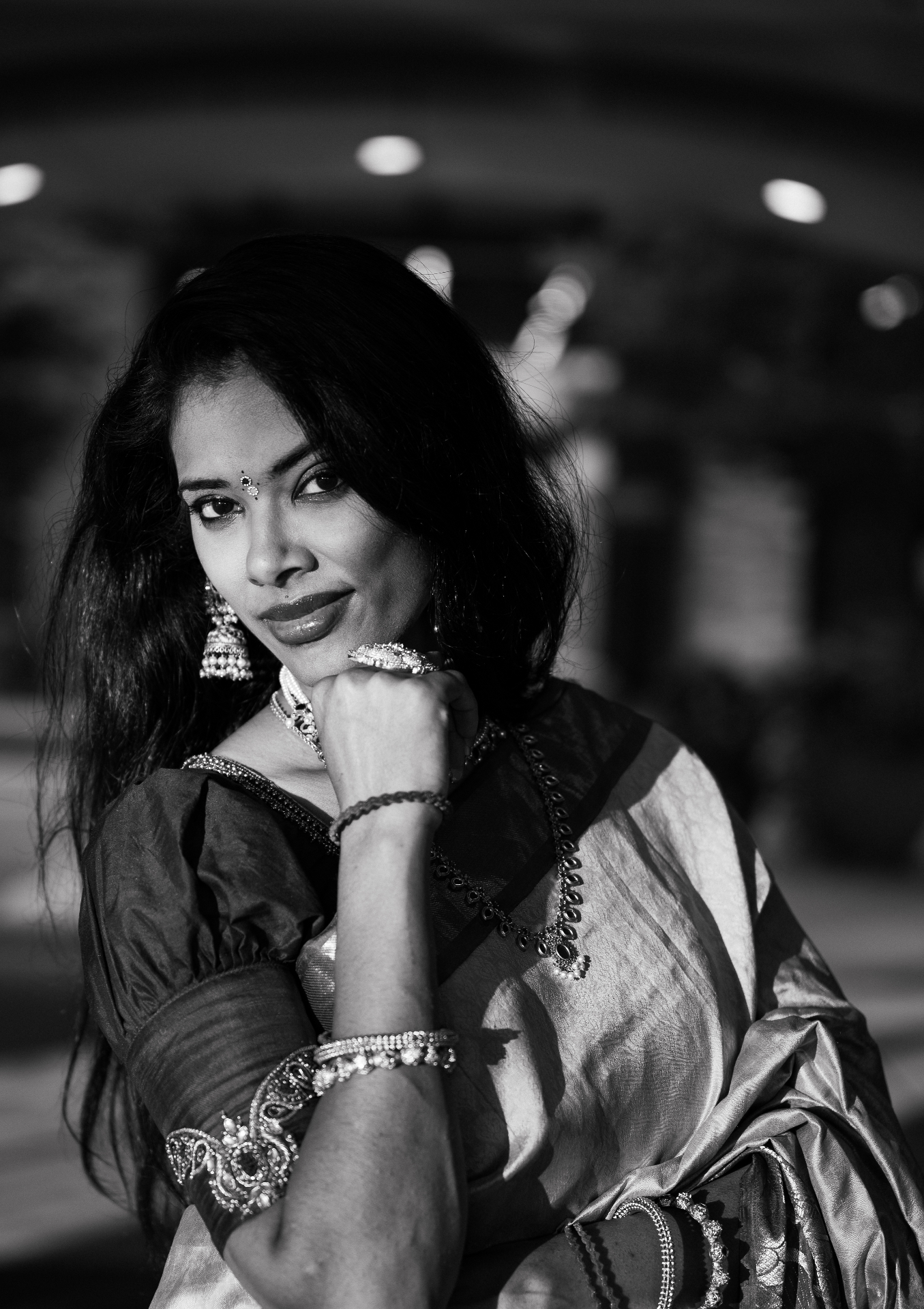Silver saree, night portrait